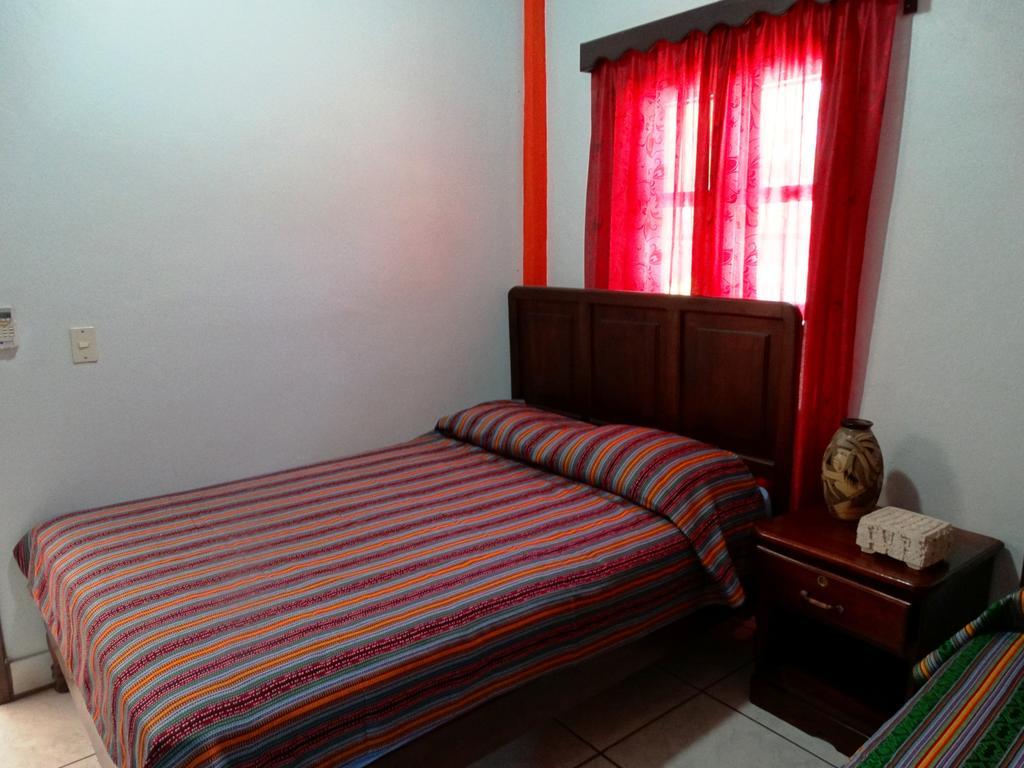 Hotel & Hostal Yaxkin Copan Ngoại thất bức ảnh