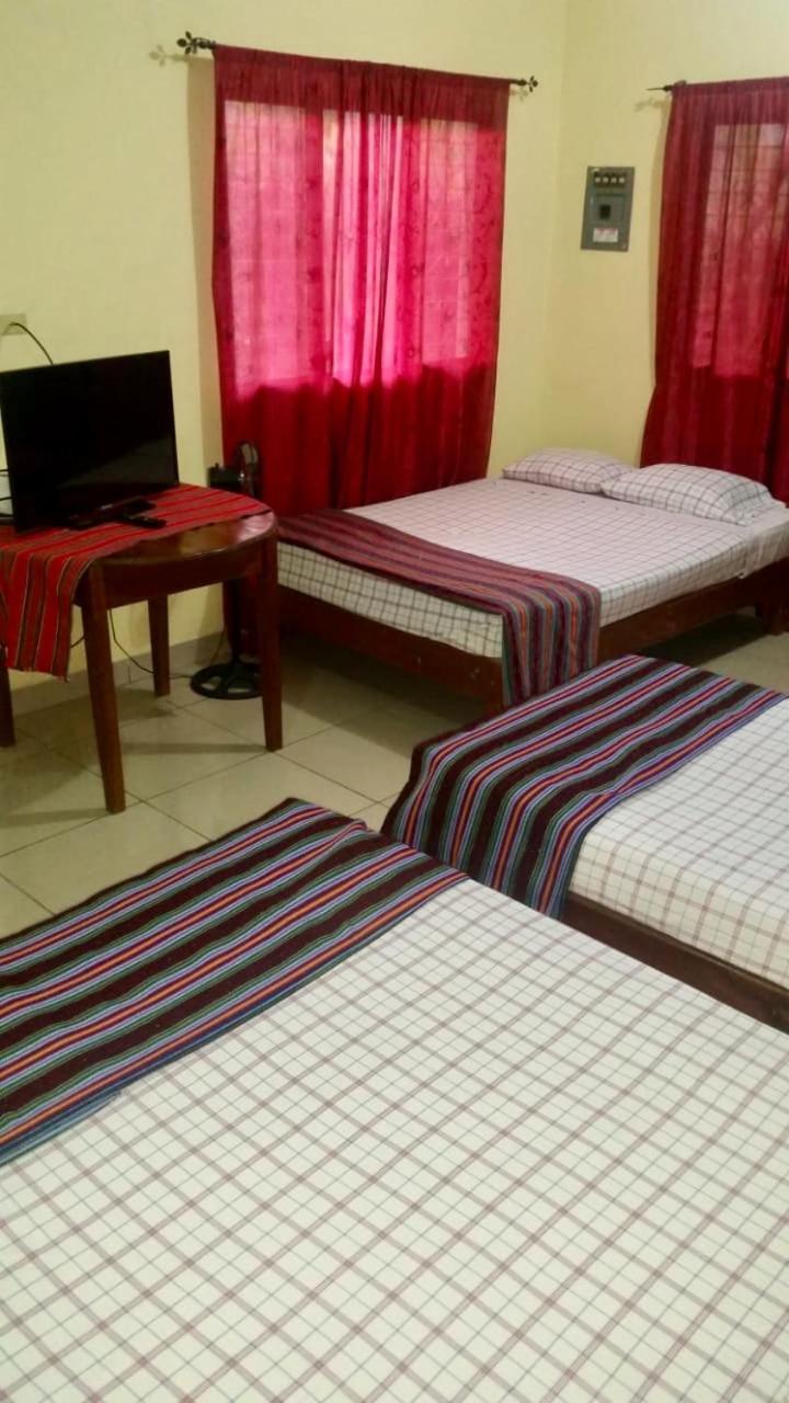 Hotel & Hostal Yaxkin Copan Ngoại thất bức ảnh